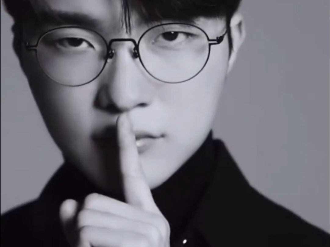 王杰威鲁斯，胖子中的胖子，x Quesanti，三杀， Anyone's Legend 轻松击败了Puff战队