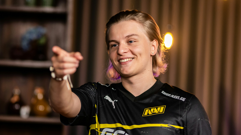 TESvsWBG首发名单：Tian野区决战Tarzan Creme交手小虎 银河解说